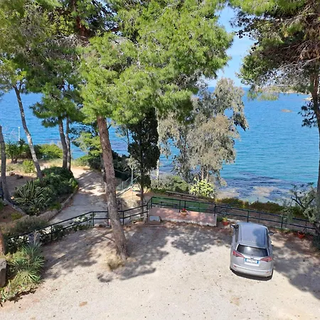 Virgin Apartment Cefalu