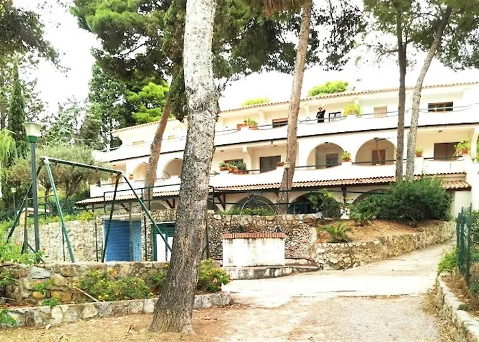 Virgin Daire Cefalù